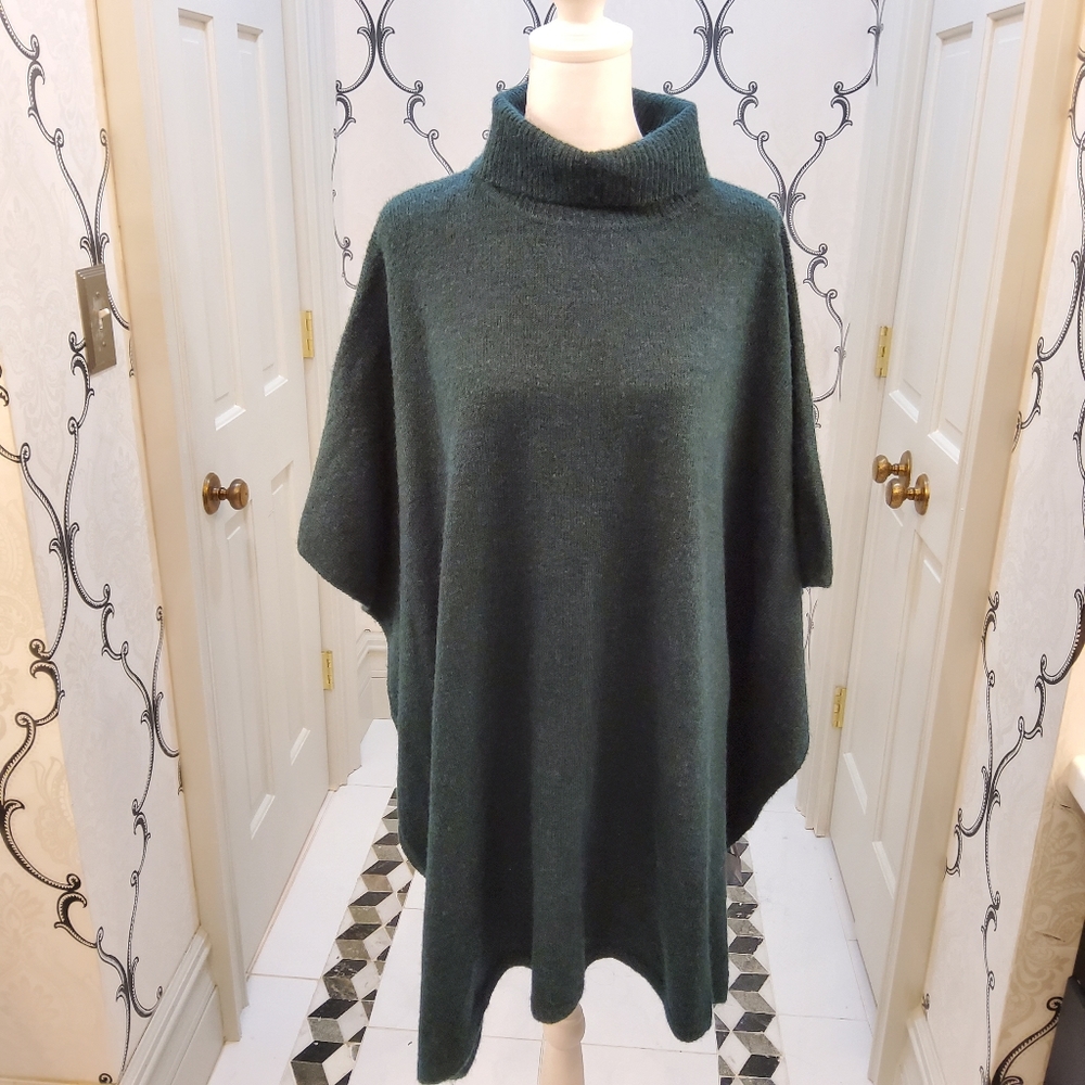 Heather Green Turtle Neck Pullover Shawl - image 1